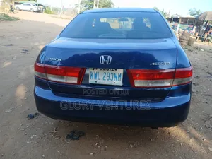 Honda Accord 2005 Blue