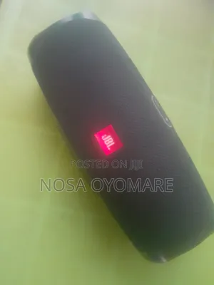 JBL Charge 4