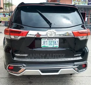 Toyota Highlander 2016 Black