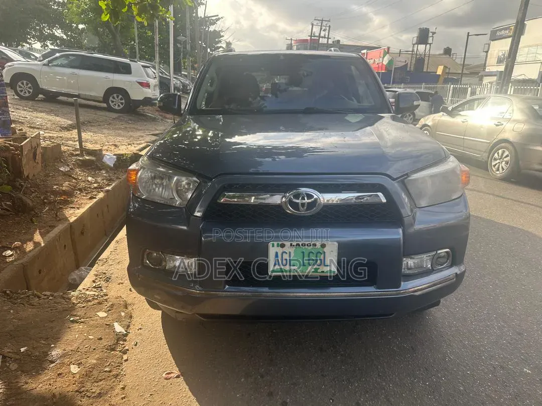 Toyota 4-Runner 2014 Gray