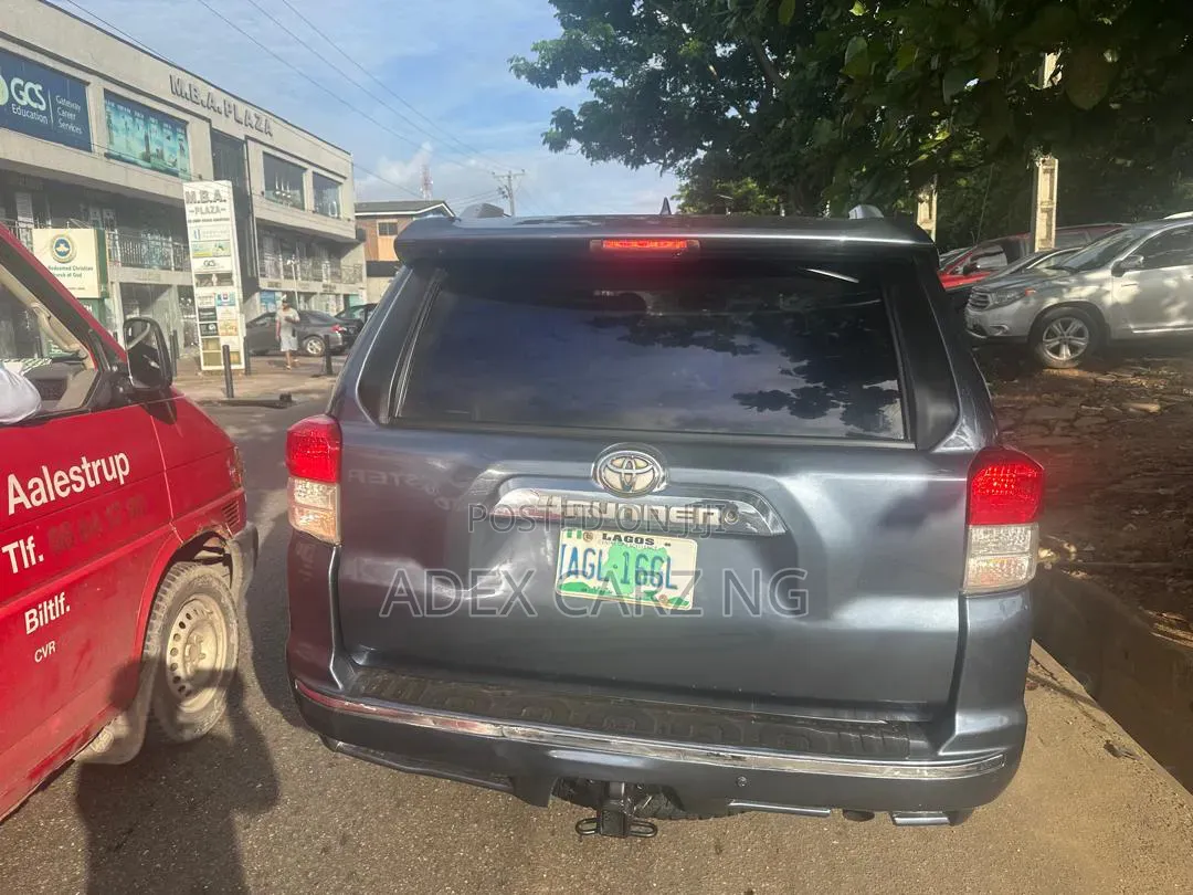 Toyota 4-Runner 2014 Gray