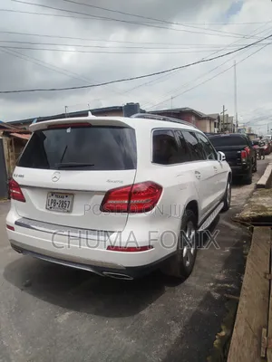 Mercedes-Benz GLS-Class 2017 Off white