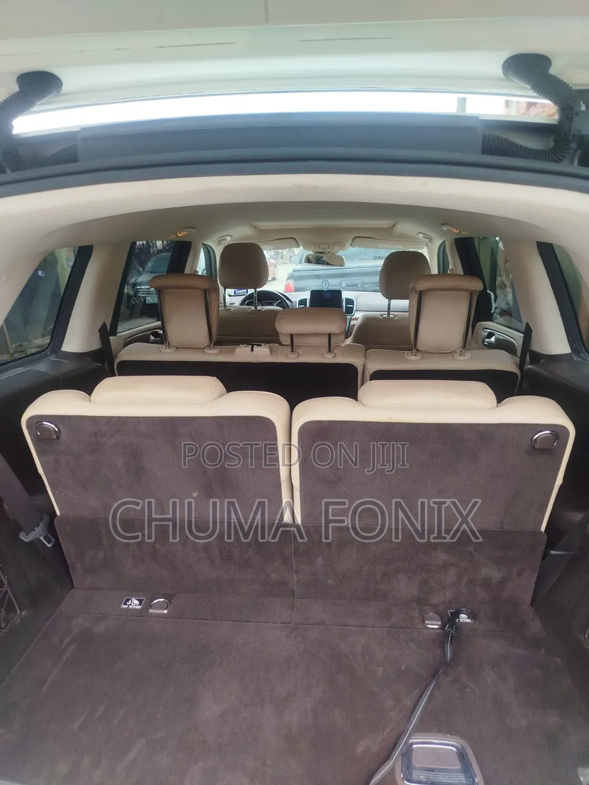 Mercedes-Benz GLS-Class 2017 Off white