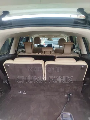 Mercedes-Benz GLS-Class 2017 Off white