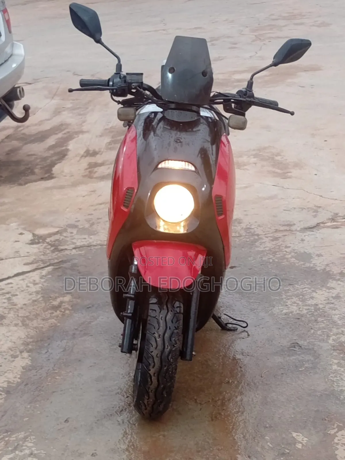 Daelim 2022 Red