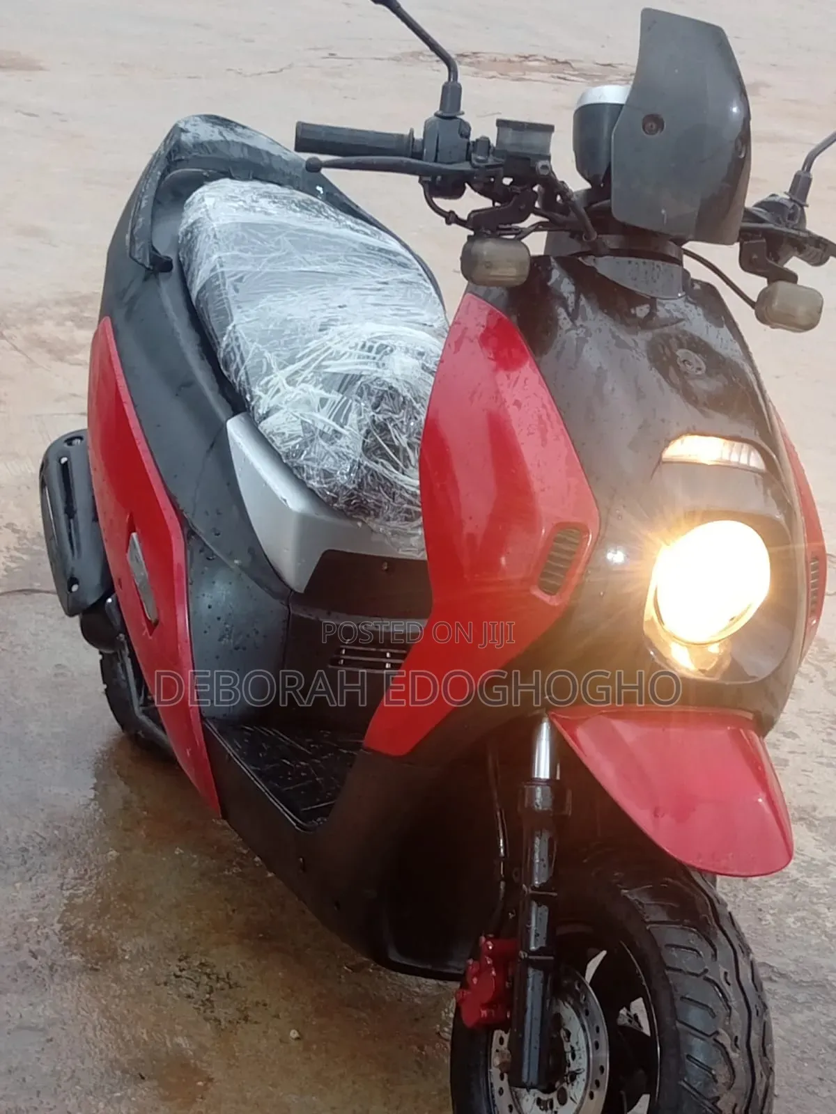 Daelim 2022 Red