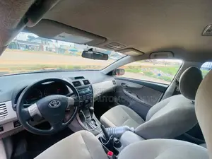 Toyota Corolla 2013 Red