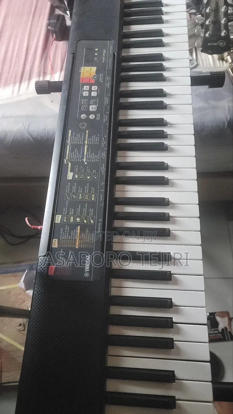 Yamaha PSR-F52 61 Keys Portable Keyboard