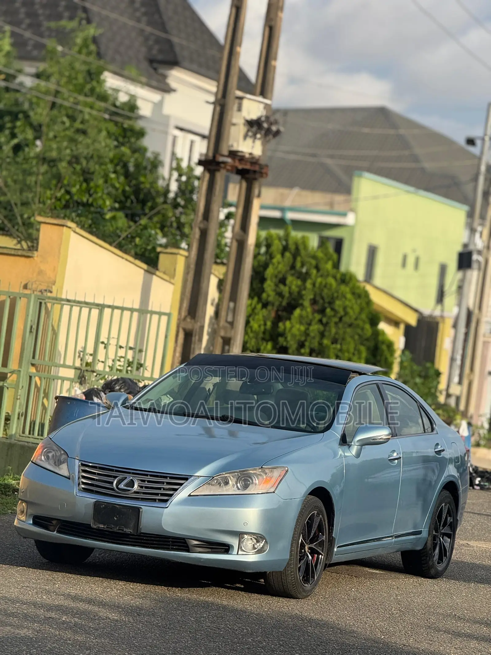 Lexus ES 350 2011 Blue