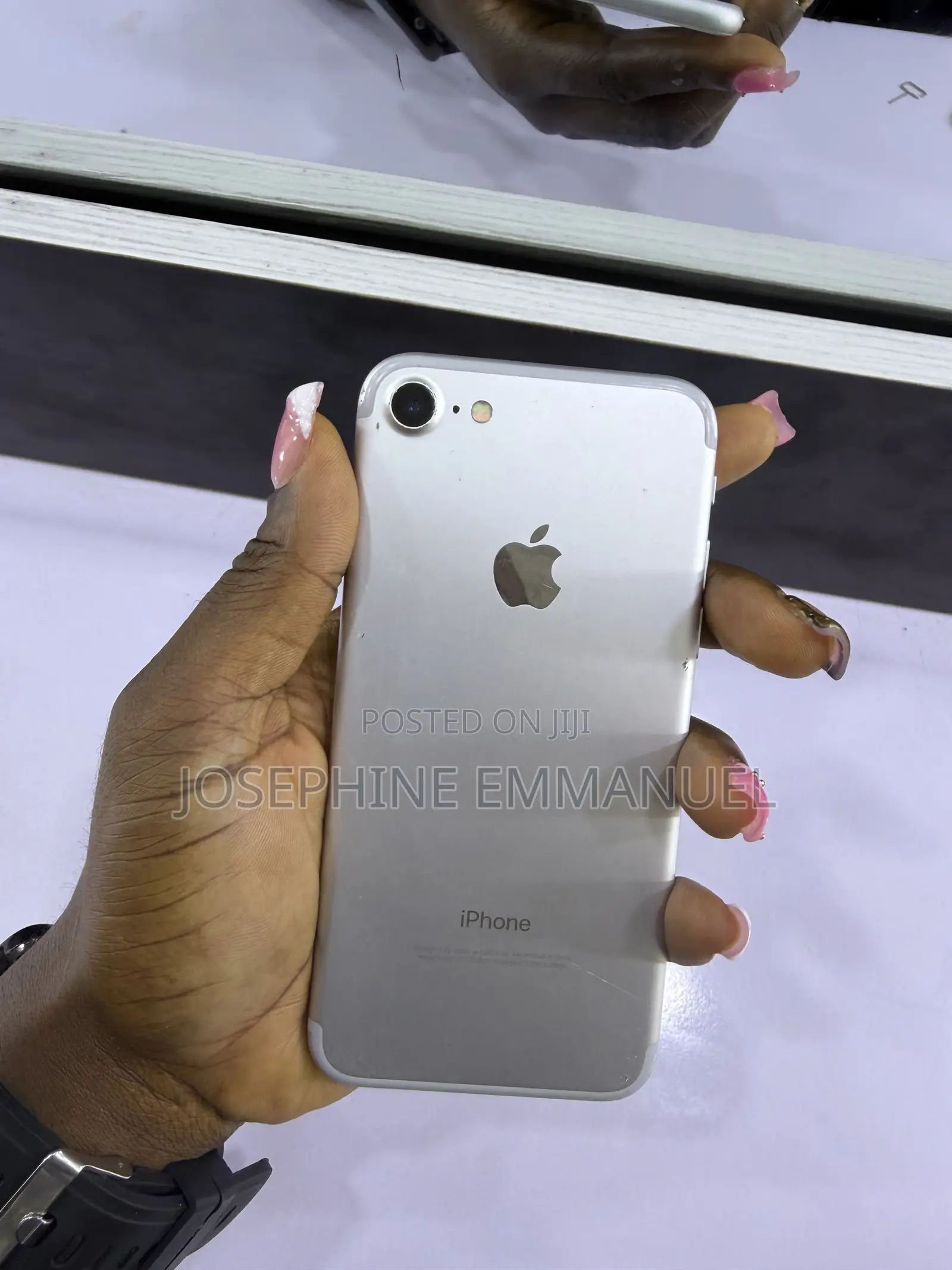 Apple iPhone 7 32 GB Silver