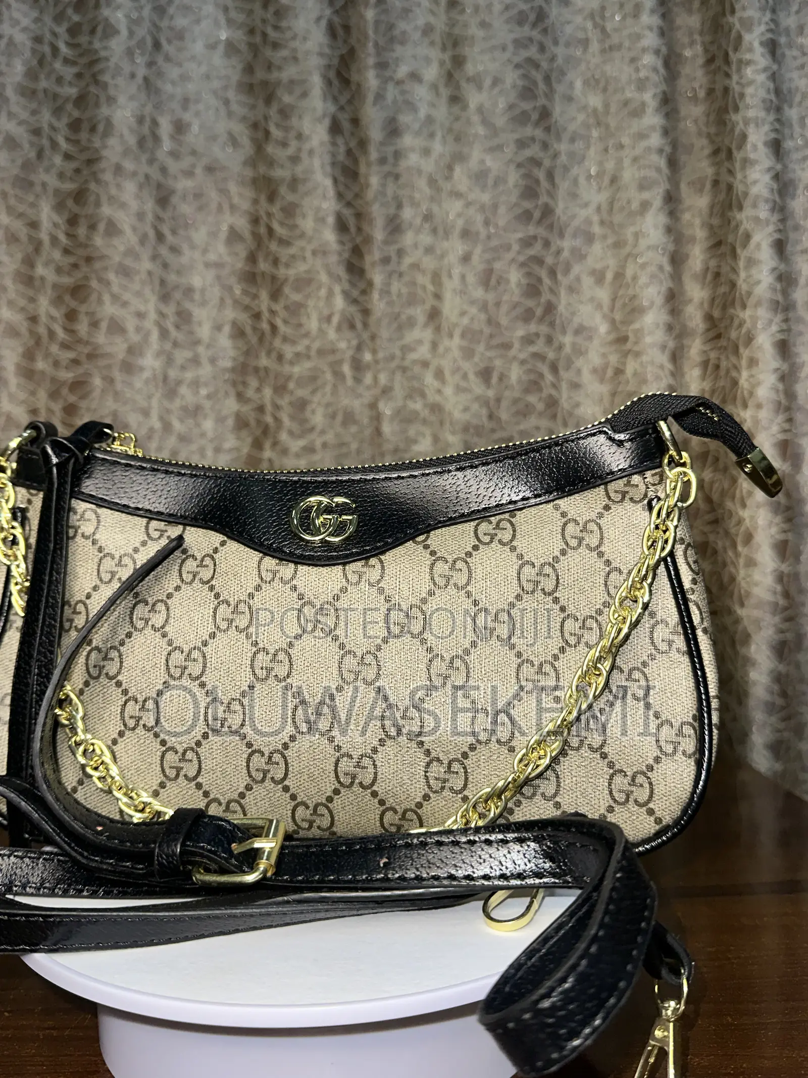 Gucci Shoulder Bag