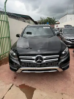 Mercedes-Benz GLC-Class 2017 Black