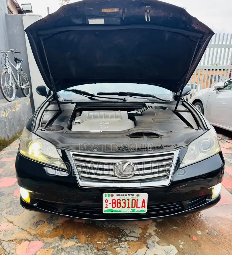 Lexus ES 350 2011 Blue