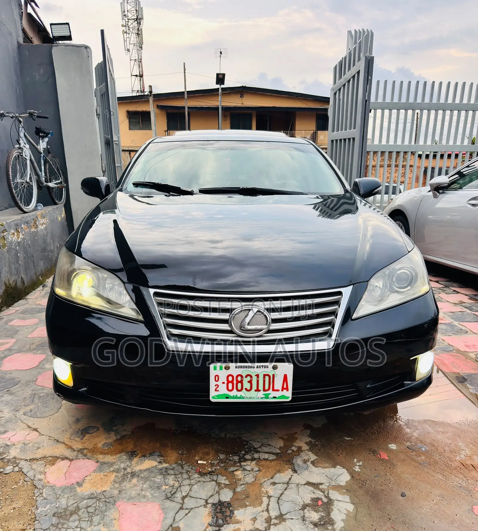 Lexus ES 350 2011 Blue