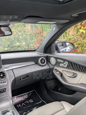 Mercedes-Benz C400 4Matic AWD Sedan (3.0L V6 7A) 2015 Black