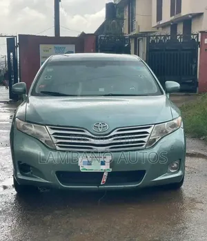 Toyota Venza 2010 Green