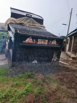 Granite 3/4down