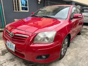 Toyota Avensis 2006 Red