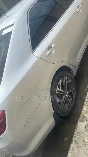 Toyota Camry 2014 Silver