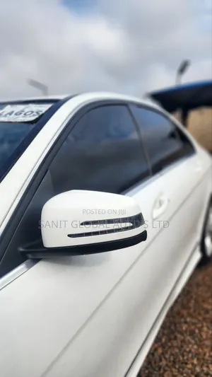 Mercedes-Benz C300 2013 White
