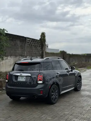 Mini Countryman 2018 Gray