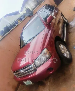 Toyota Highlander 2004 Red