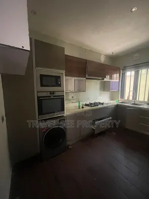 Furnished 5bdrm Duplex in Adeola Adeku for rent