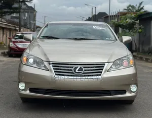 Lexus ES 350 2010 Gold