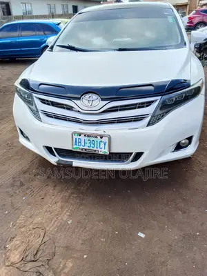Toyota Venza Limited 2012 White