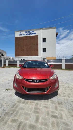Hyundai Elantra 2013 Red