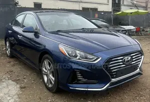 Hyundai Sonata SE 2018 Blue
