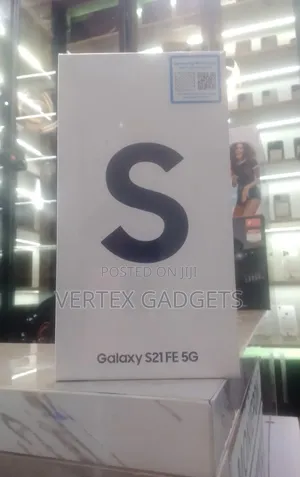 New Samsung Galaxy S21 FE 5G 128 GB Black