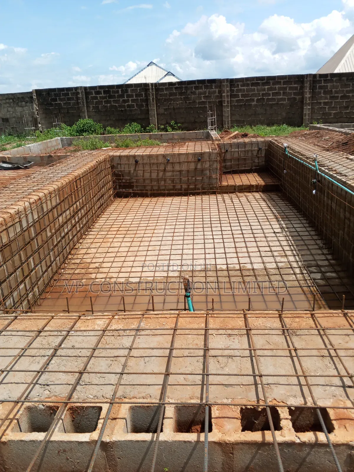 Swimming Pool Supervision/Builder