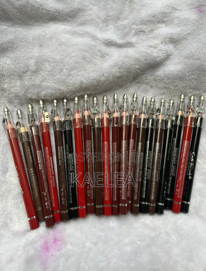 Pigmented Lip Liners