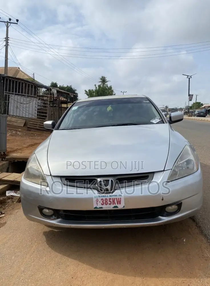 Honda Accord Automatic 2004 Silver