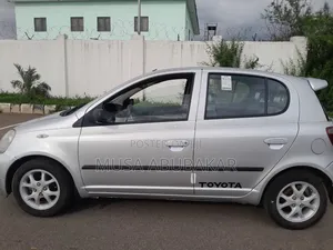 Toyota Yaris 2005 Silver