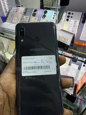 Samsung Galaxy A20 32 GB Black
