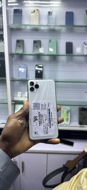 Apple iPhone 11 Pro Max 64 GB White