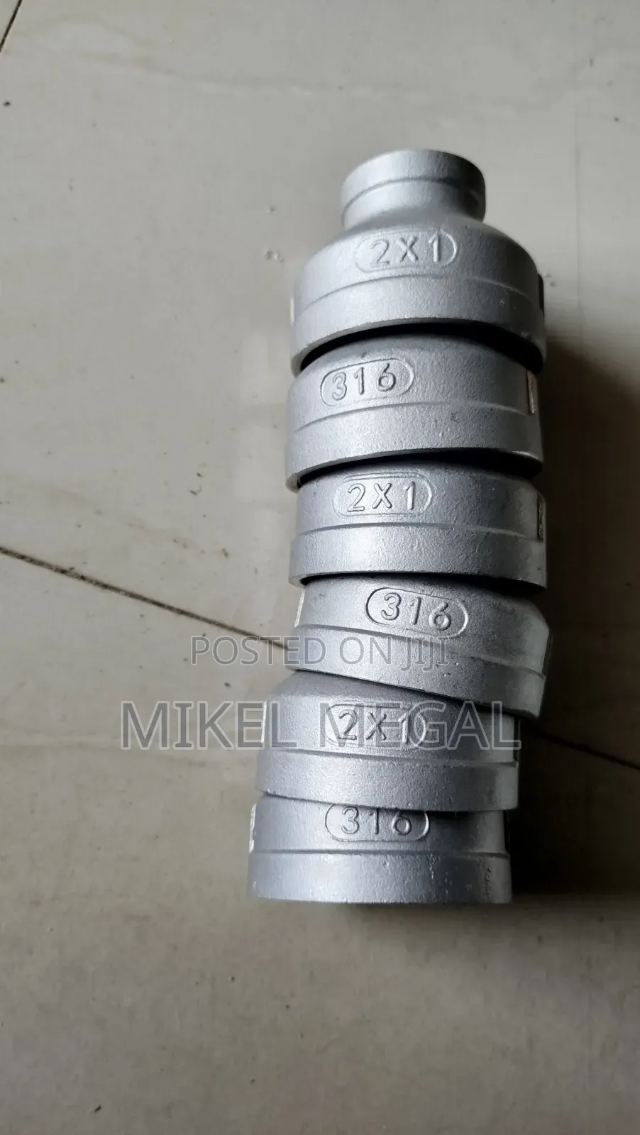 2" X 1" Stainless 316 Threaded Reducer