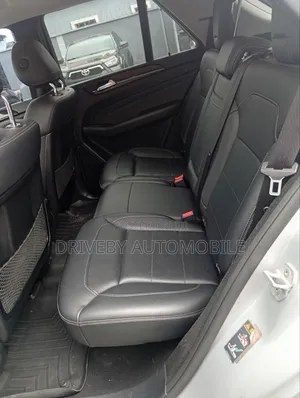 Mercedes-Benz M Class ML350 4MATIC 4dr SUV AWD (3.5L 6cyl 7A) 2015