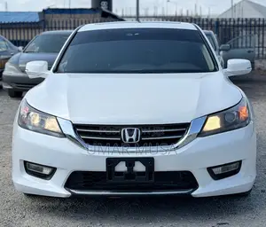 Honda Accord 2013 White