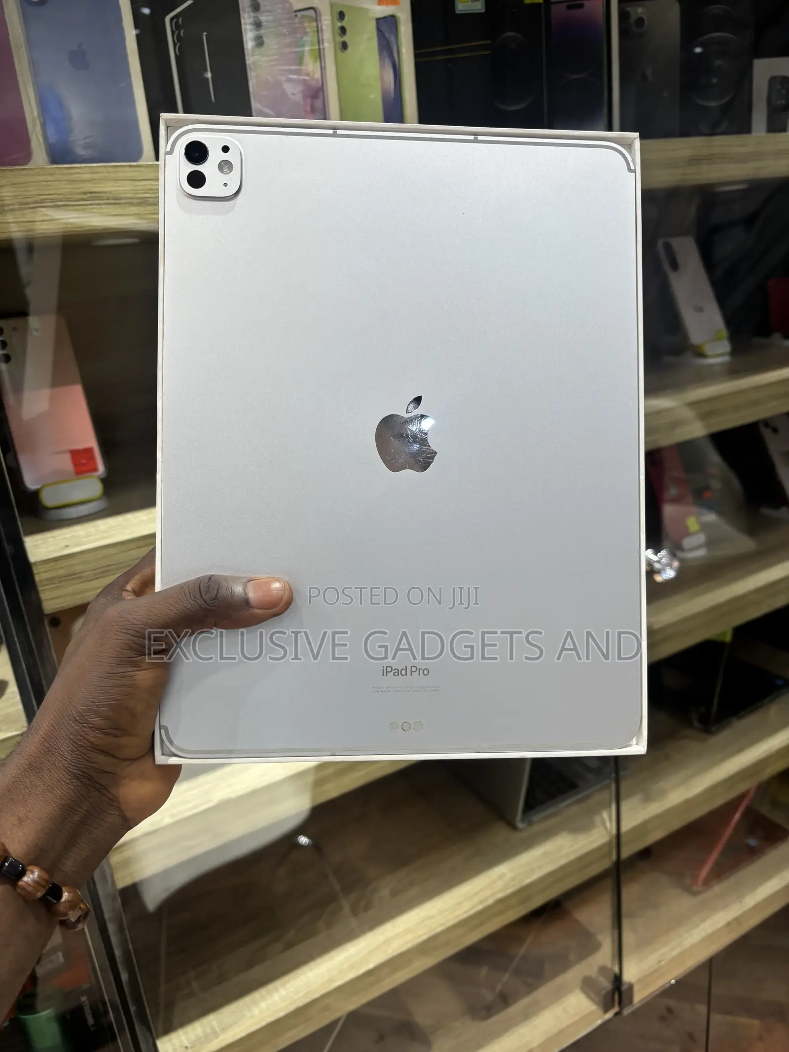 Apple iPad Pro 13 (2025) 256 GB Silver