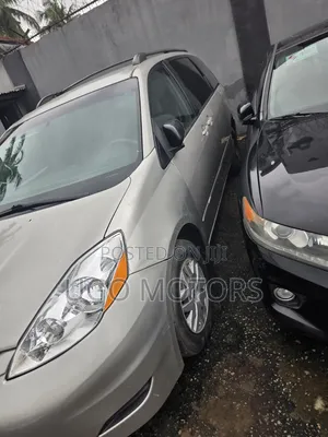 Toyota Sienna LE 4WD 2007 Silver
