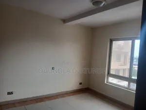 4bdrm Apartment in Ikoyi, Lagos Island / Lagos Island for rent