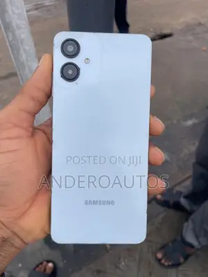 Samsung Galaxy A06 128 GB Blue