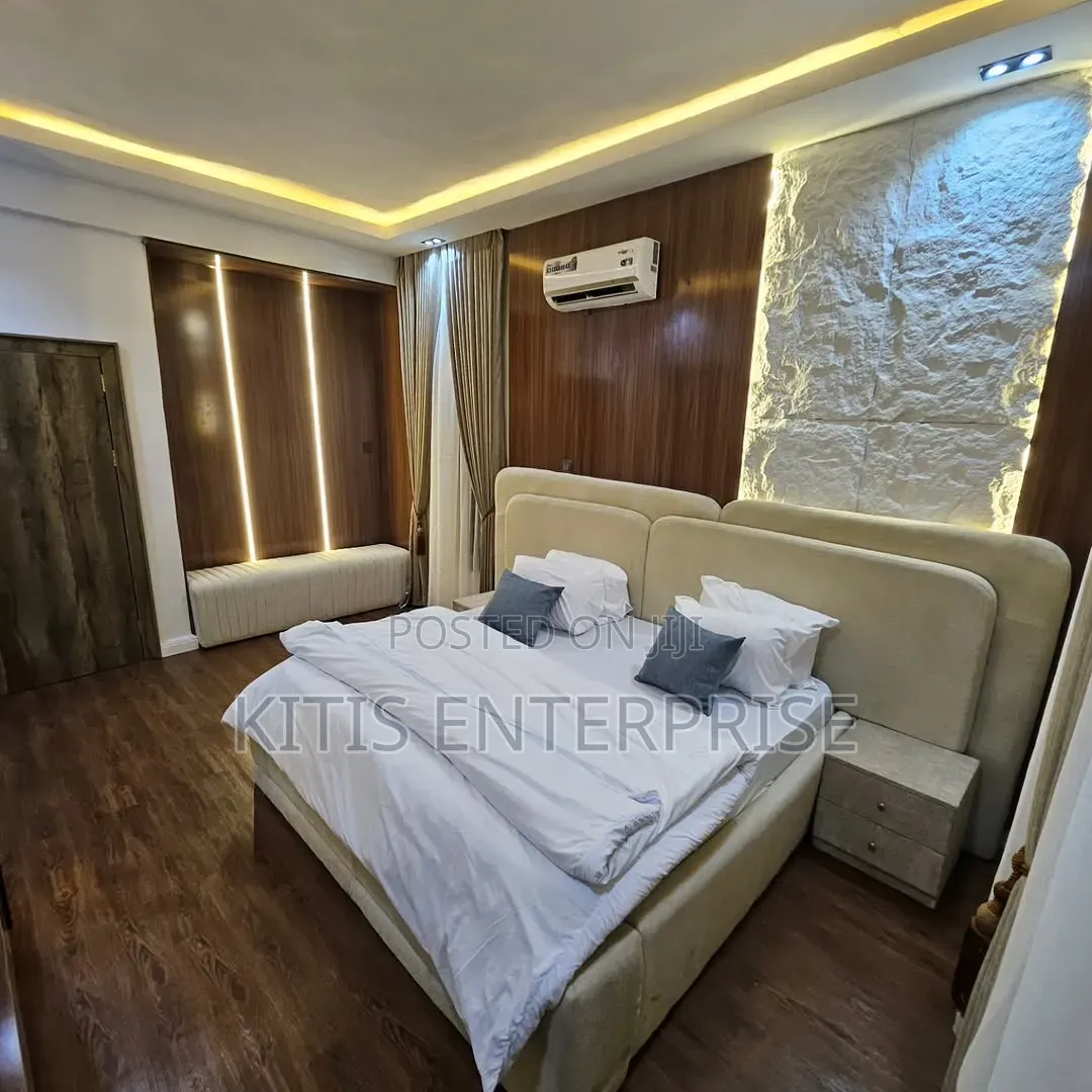 3 Bedroom Apartment