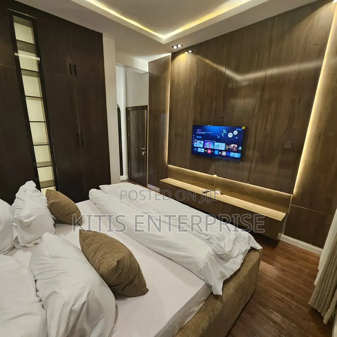 3 Bedroom Apartment