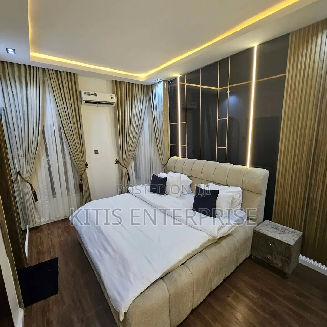 3 Bedroom Apartment