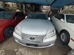 Lexus ES 350 2010 Silver