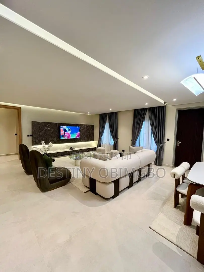 4 Bedroom Apartment
